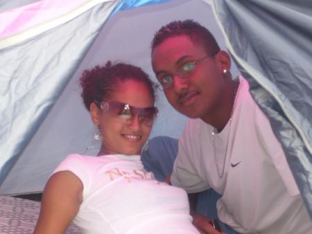 les amoureux dans la tente!