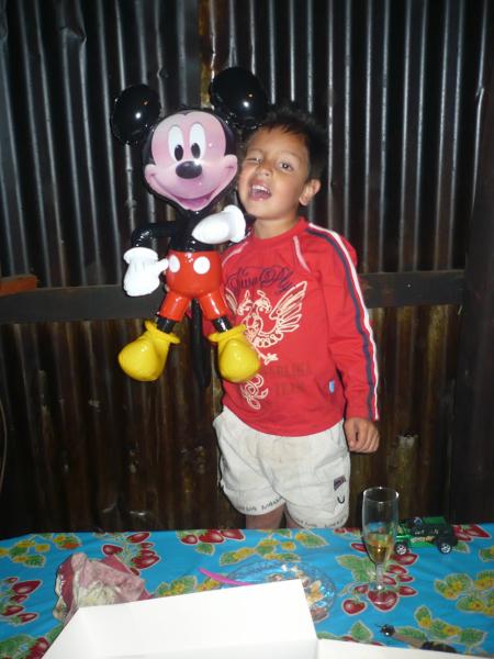 OLIVIER ET SON MICKEY